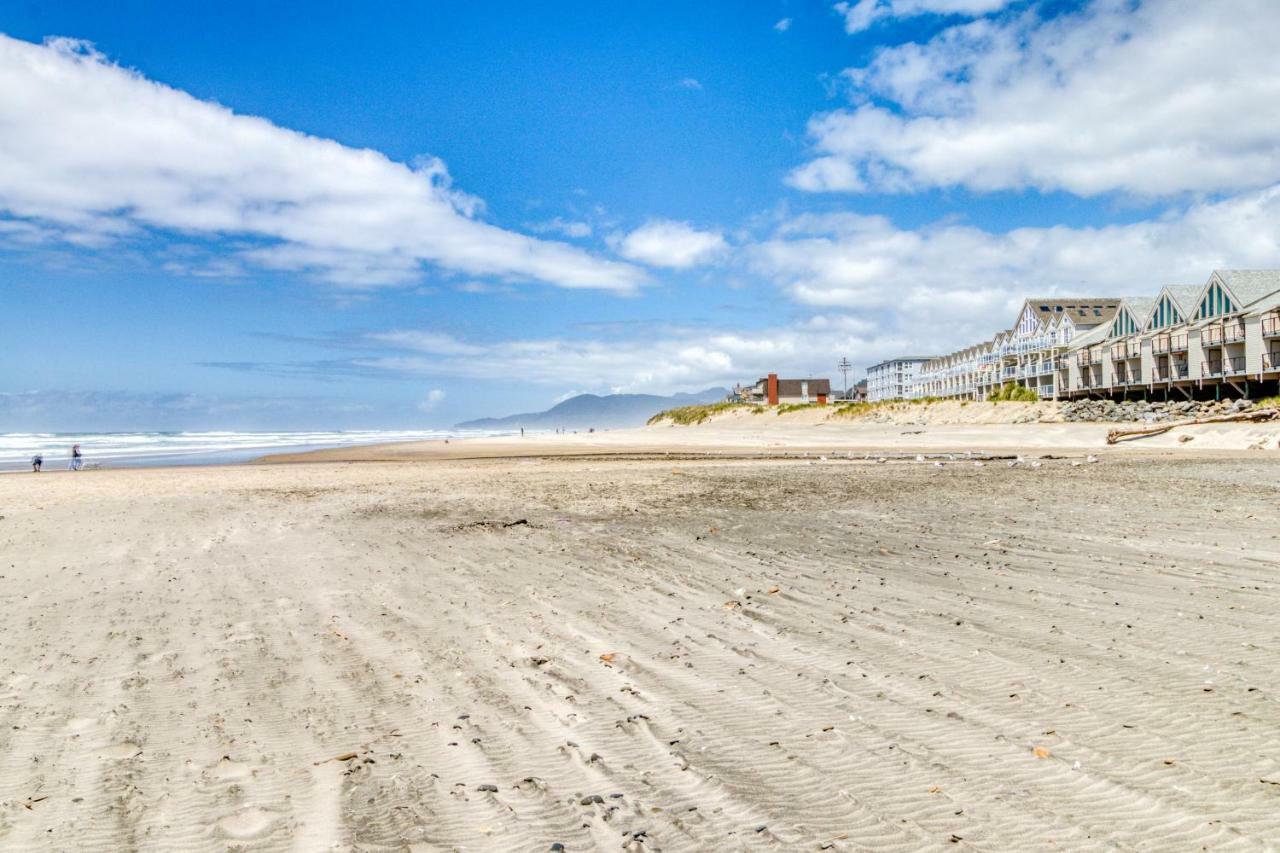 Rockaway Breeze Villa Рокълей Бийч Екстериор снимка